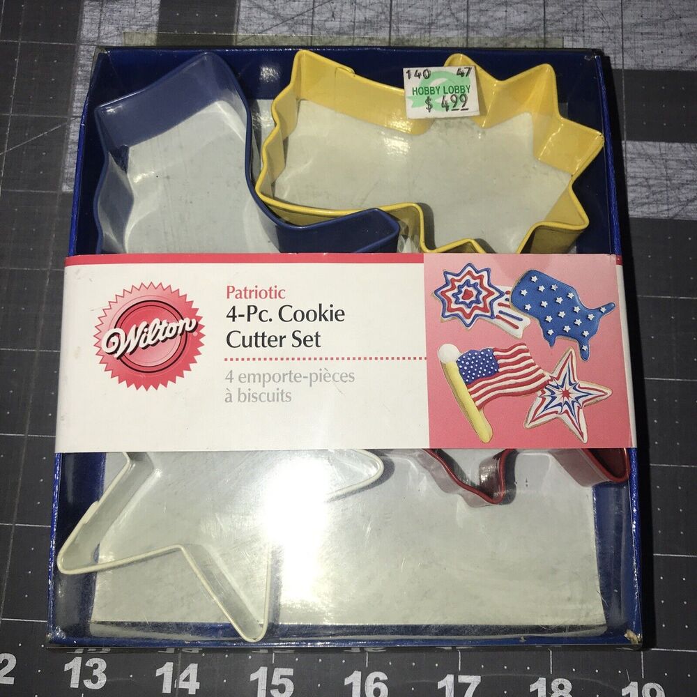 Vtg Wilton Cookie Cutters Set of 4 Patriotic Flag Shooting Star USA Map - Picture 4 of 4